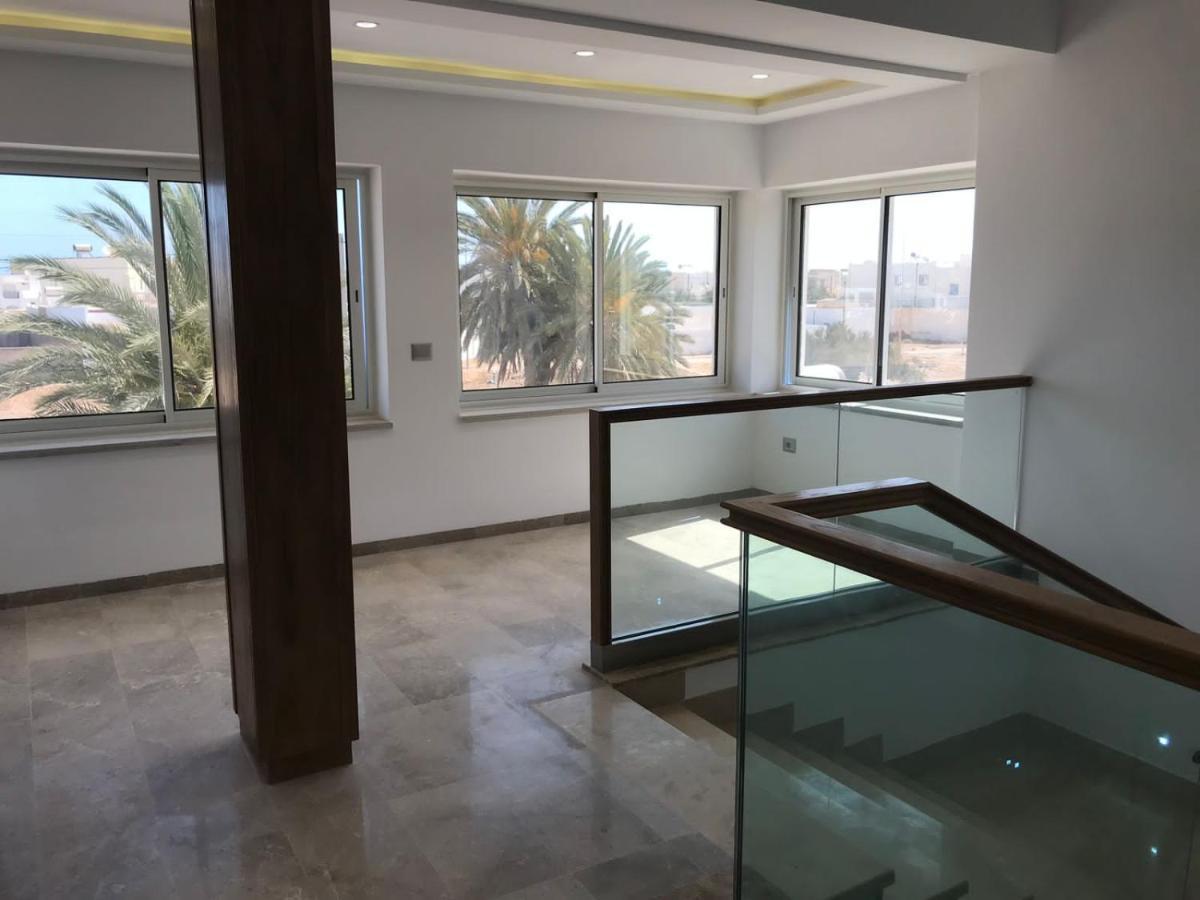 Houmet Souk Villa