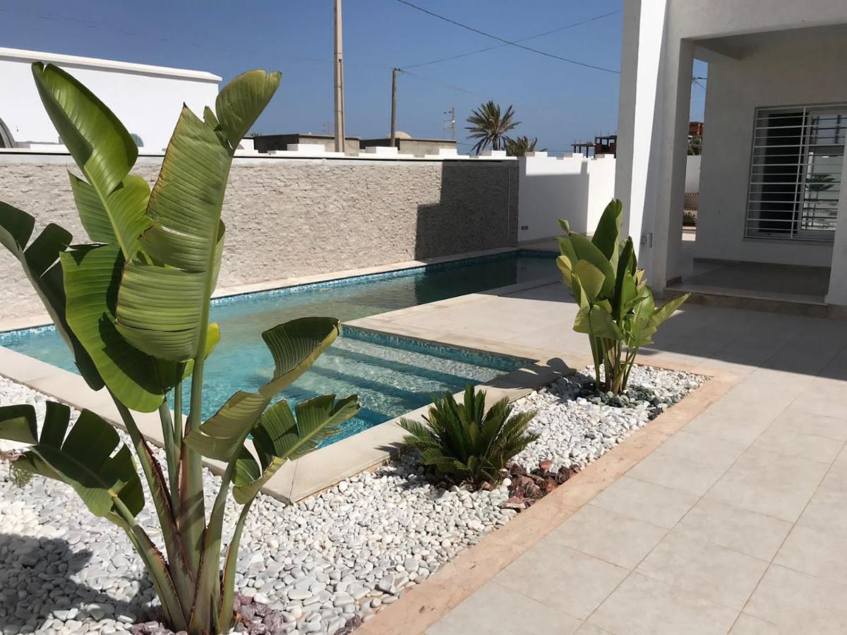Houmet Souk Villa *